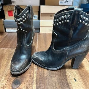 Frye Diana Distressed Black Leather Stud Pull-On Ankle boot